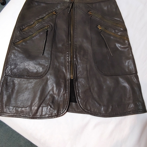 Women's Custom Designed Dark Green Leather Pencil Skirt - Picture 2 of 10